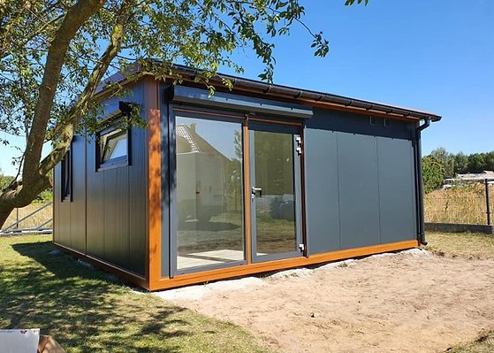 Contenedor móvil Tiny House con dos habitaciones (32 m²)