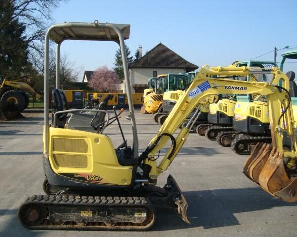 Miniexcavadora Yanmar VIO 17 – usada