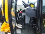 Miniexcavadora JCB 8055 RTS usada (2008) – 5,3 T – Motor Isuzu de 34,1 kW – Alcance de 6 m - Imagen 3