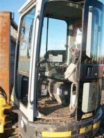 Miniexcavadora usada Kobelco SK35SR-5 (2009) – 3,7 T – Motor Yanmar de 21,2 kW - Imagen 3