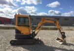Miniexcavadora Hyundai Robex 27Z-9 usada (2011) de 2,8 toneladas con 3 cucharones - Imagen 4