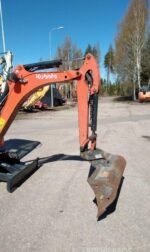 Miniexcavadora Kubota KX015-4 (2015) de 1,5 T usada, revisada, con 3 cucharones, 3880 horas - Imagen 7