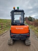 Kubota KX71-3 (2012) – Miniexcavadora de 2,5 T – 2534 horas – 3 cucharones – Excelente estado - Imagen 7