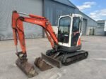 Kubota U25-3 (2008) – Miniexcavadora 2,6T – 3.600 h – Martillo hidráulico + 3 cucharones – Mantenimiento - Imagen 4