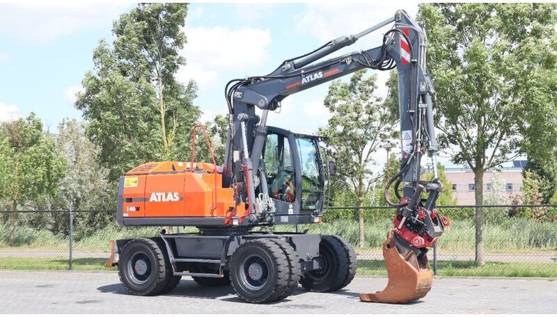 Pelle-Atlas-140W-1-03 Pala de neumáticos Atlas 140W 2014 – 14T – 4604h – Usada - Imagen 1