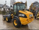 Cargadora compacta JCB 409 – 2011 - Imagen 2