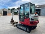 Takeuchi TB230 2020 – Miniexcavadora 2.9T con 2.049 horas, motor Yanmar de 18,2 kW - Imagen 3