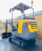 Volvo EC15C (2013) – Miniexcavadora 1,54T – 3240h – Revisada y lista para usar - Imagen 2
