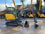 Miniexcavadora Volvo EC27C usada (2015) – 3095 horas – Cabina con aire acondicionado