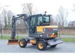 Excavadora de ruedas Volvo EW60E 2022 – 117 horas – Rotor basculante y accesorios - Imagen 2
